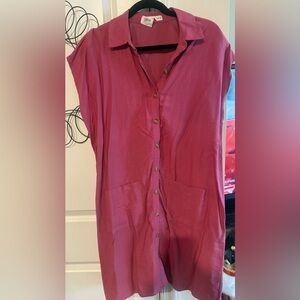 Women's Pink Button-Up Top
